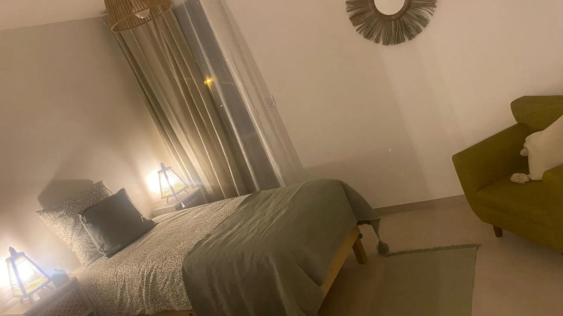 Апартаменты Chez Mimi A 5Mn De La Mer ! Марсель